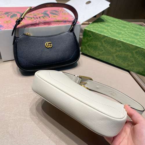 月牙 女包包單肩斜包鏈條包腋下包斜挎包