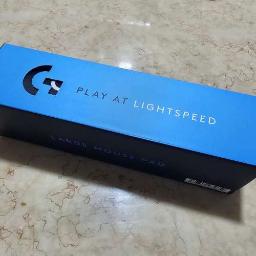 Logitech 大 Mouspad