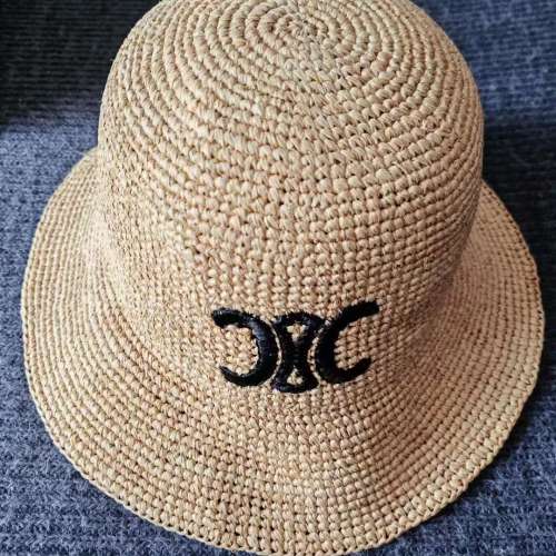 CELINE賽琳 TRIOMPHE 時尚刺繡貼片草編 漁夫帽 女款