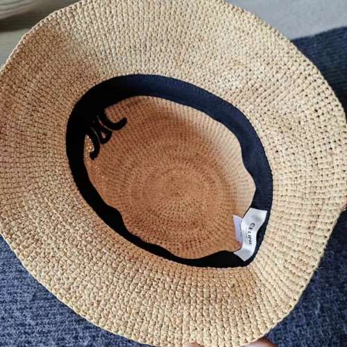 CELINE賽琳 TRIOMPHE 時尚刺繡貼片草編 漁夫帽 女款