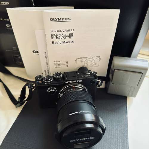 Olympus Pen-F Black Set