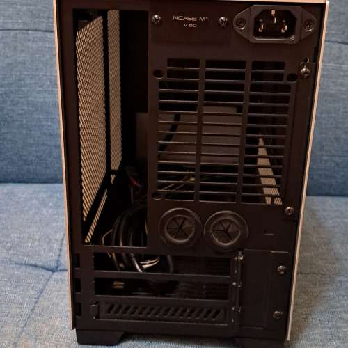 ncase m1 v6 itx 機箱