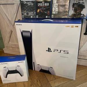 Playstation PS5 With 4 games, Box and complete accessories