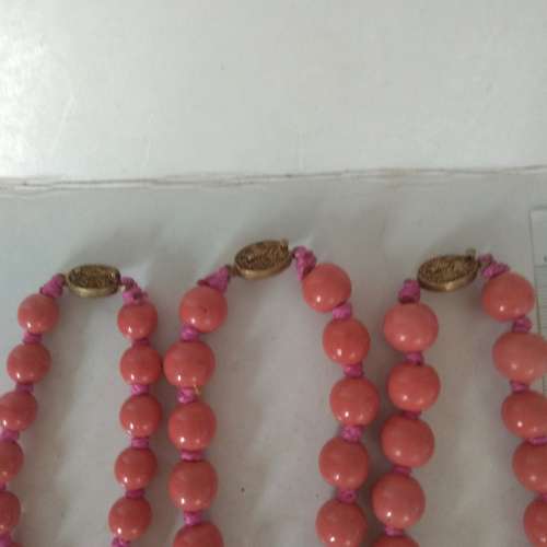 中國工藝品瓷珠頸鏈 ，9/11/12mm約24寸，古舊存貨。每條200元，一手3條共售500元，...