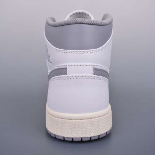Air Jordan 1 Mid 氧化白灰 純原系列