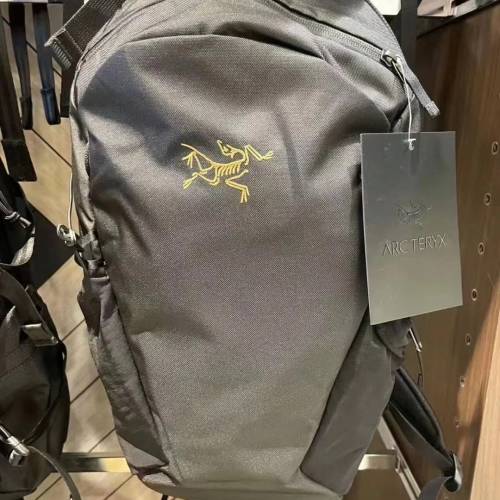 始祖鳥ARCTERYX雙肩包