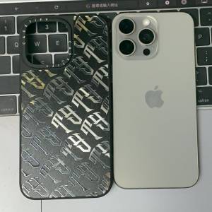 完全無花、行貨 iPhone 15 Pro Max 512GB 原色、電池100%、保養到2025年1月