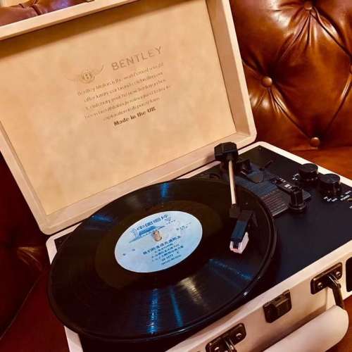 賓利 BENTLEY vip會員禮品留聲機黑膠唱片機