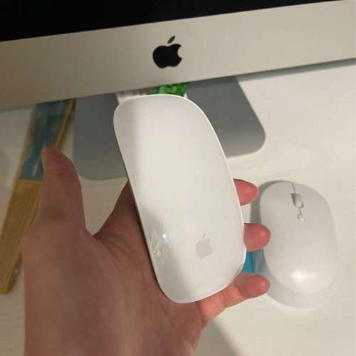 Apple Magic Mouse 全新 Apple 原裝 Magic Mouse 2 精妙滑鼠 imac macbook pro air...