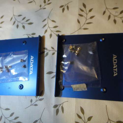 A-Data 2.5轉3.5硬碟架兩隻 鋁制包螺絲