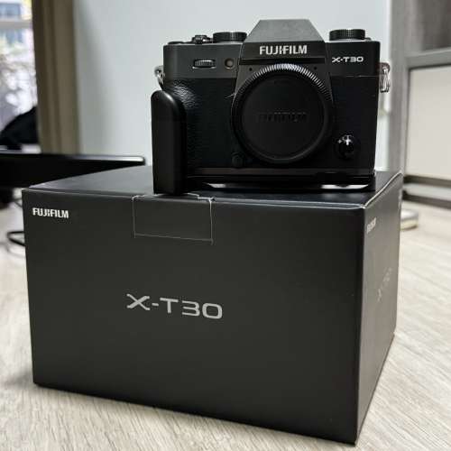 Fujifilm X-T30 限量碳灰色 連JCC手柄