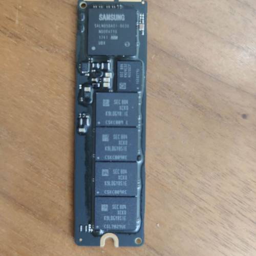 MacBook air/pro original SSD 128gb 蘋果原裝固態硬盤