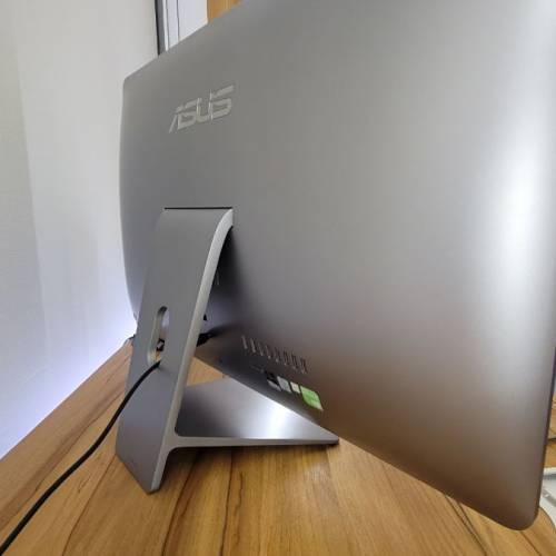 新淨27吋 大屏幕 Asus Zen Aio ZN270IE  ALL IN ONE 華碩一體式電腦