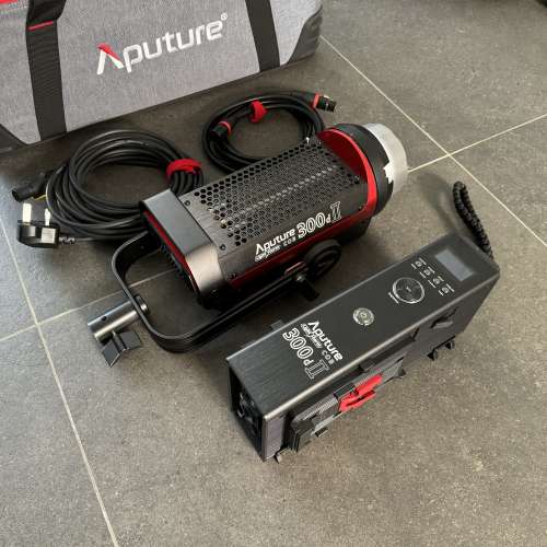 Aputure 300d ii 90% new