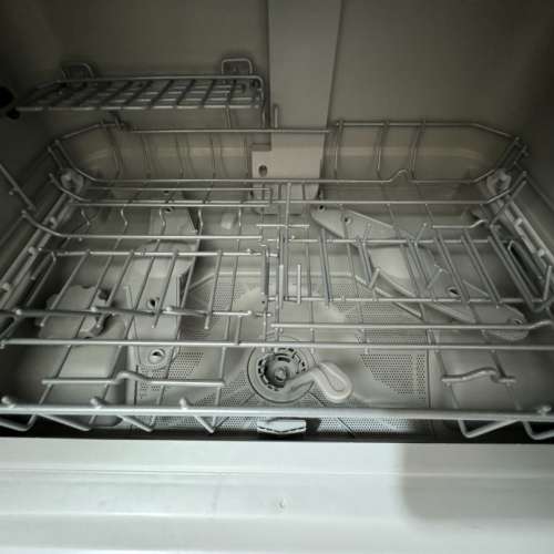 Panasonic 樂聲 NP-TF6WK1Y 全自動洗碗機 台上