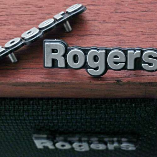 Rogers LS3/5A 15ohm 銀字銘牌  全個鋁合金結構(不連喇叭)