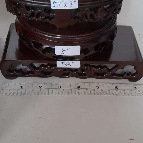 一手九個黑檀木/雞翅木/樹根木座如照片顯示，清貨價共售三百八十元。no.11.7.24