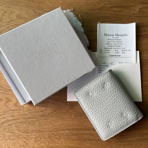 全新Maison margiela 銀包新色 購自日本有單