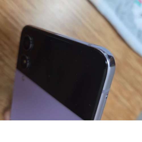 Samsung z flip 4 行貨
