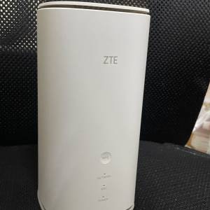 ZTE 5G CPE 室內路由器 MC8020