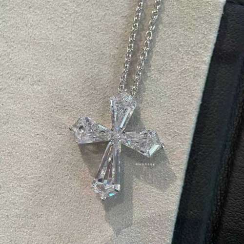 十字架 鑽石項鍊CRISS CROSS GRFF