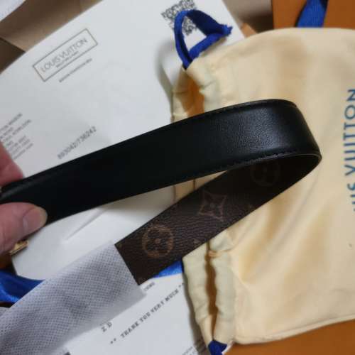 LOUIS VUITTON  LV皮帶 腰帶 金扣頭