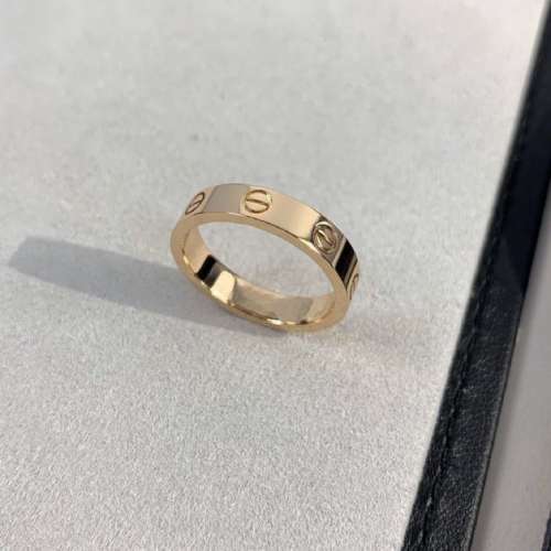 Cartier LOVE 戒指 帶盒