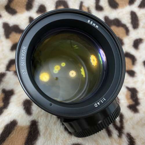Nikon AF 85 f1.4D