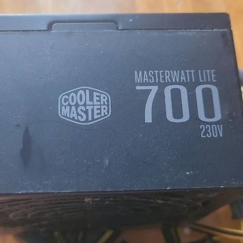 cooler master 700w火牛