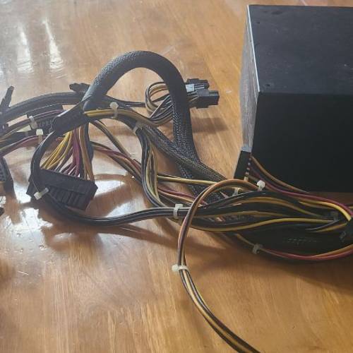 cooler master 700w火牛