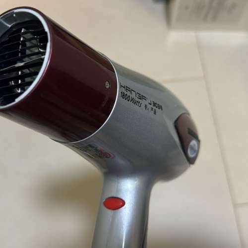 1800W 吹風筒
