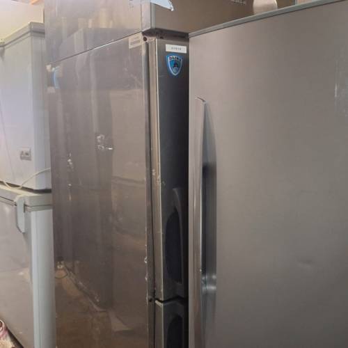 2手9成新雪櫃，洗衣機，凍櫃，冷氣等等