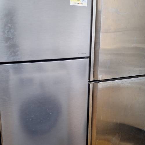 2手9成新雪櫃，洗衣機，凍櫃，冷氣等等