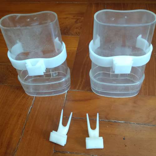 二手鳥籠配件 鳥用水樽 鳥水樽 鸚鵡水樽 鸚鵡水瓶 鳥用食盒 鳥食盒 自動添食器 鳥用...