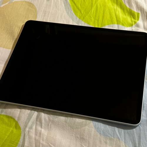 iPad Pro 12.9 第5代 M1晶片 128 GB (WiFi) 金色 連 Apple Pencil 2代