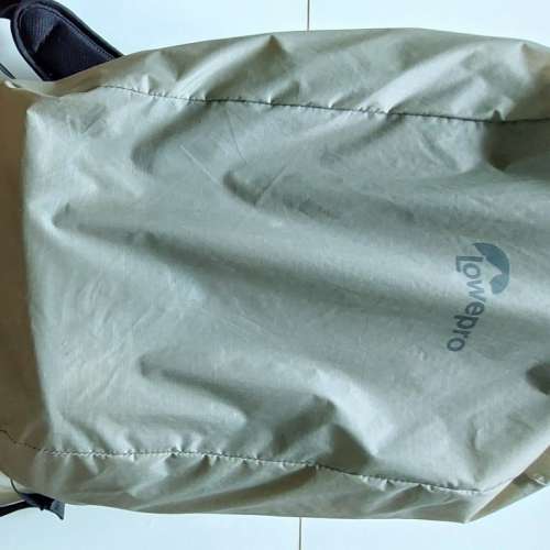 Lowepro FLIPSIDE 300AW III BACKPACK