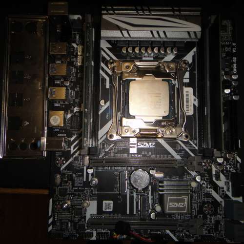 Xeon E5-2620 v3 CPU加 SZMZ X99M-G2 主版 8x2 Ram DDR4  Socket 2011