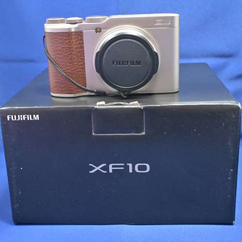 罕有 新淨 Fujifilm XF10 金色 定焦28mm 卡片機 街拍一流