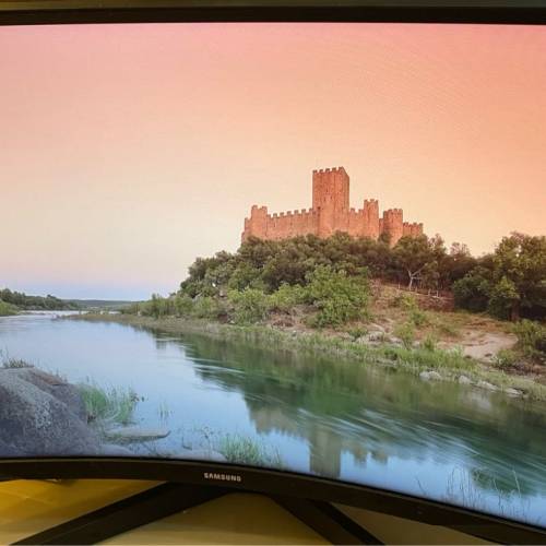 Samsung 27 Odyssey G5曲面顯示器(165hz