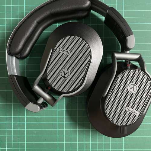 Austrian Audio HI-X65