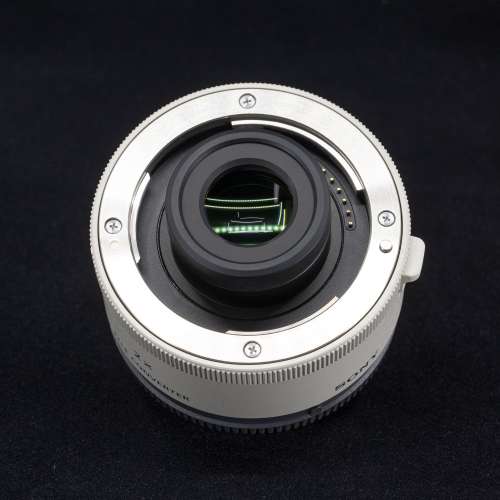 Sony SEL 20 TC 2x 遠攝增距鏡鏡頭