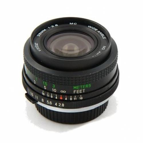 nikon em + vivitar 28mm f2.8