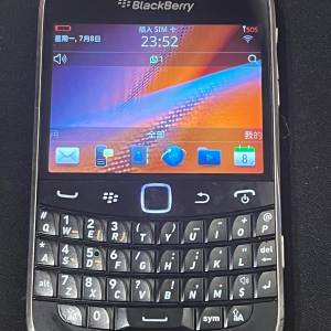 黑莓 Blackberry Bold 9900 連皮套