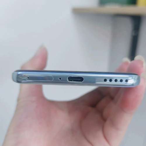 華為榮耀90 12+256g 95新