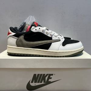 Travis Scott x Jordan Air Jordan 1 Low “Medium Olive”联名款 倒钩5.0 黑绿休闲...