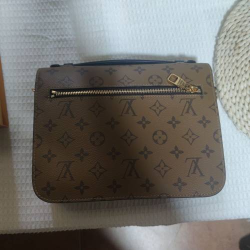 Louis Vuitton Pochette M&eacute;tisse