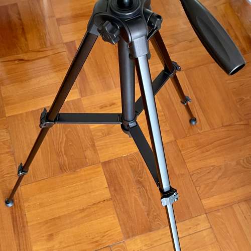 BAI BIAN BA-135轻便三脚架