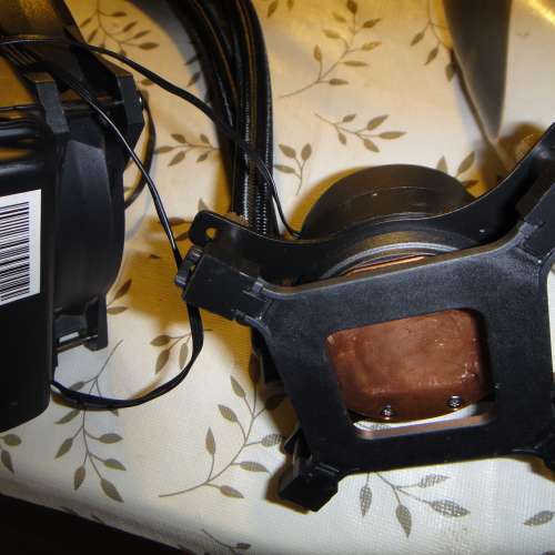 MSI MAG 系列 CORELIQUID 240R,ARGB