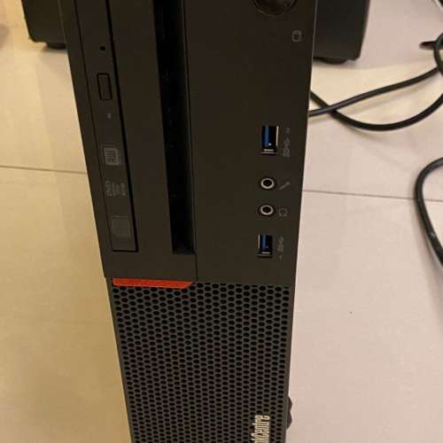 Lenovo M800 Desktop (ThinkCentre) i7-6700 16G Ram 120SSD+1TB硬碟，內外新淨