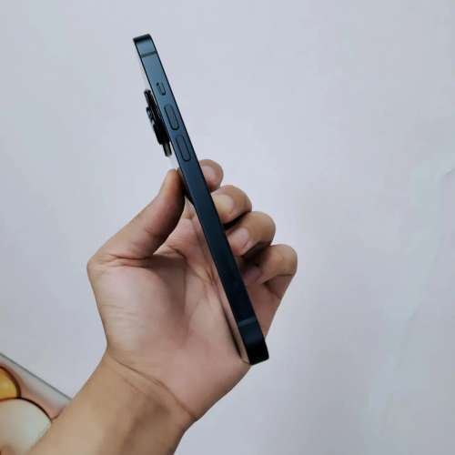 (荃灣實體店，超靚14)Apple Iphone 14 128 256  黑🖤 藍🩵 紫💜